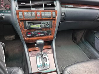 Audi A8 3.7 V8 Quatro, 169kW, 315.000 km, r.v. 1996 - 17