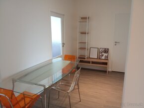 VEĽKÝ 80 m2 ,3 IZBOVÝ BYT ,TRENČÍN - 17