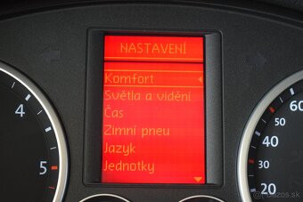 Volkswagen Tiguan 2,0 TDI,SPORT,4x4,tažné,servis, - 17