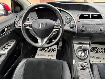 Honda Civic 1.4i, VTEC, benzin, rok 2011 - 17