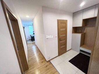 ODPORÚČAME: priestranný 3-izb. byt ul. Dvorkinova, 80 m² - 17