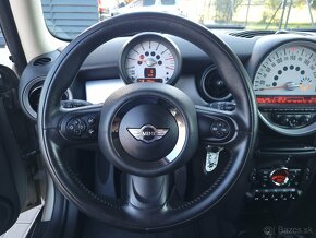 Mini Cooper 1.6 - 17