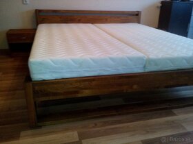 Luxusná buková manželská posteľ NINA + zdarma 2 stolíky - 17