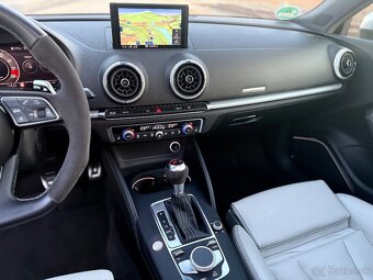 Audi RS3 2.5 tfsi 400ps DSQ quattro, matrix, bang, panorama - 17