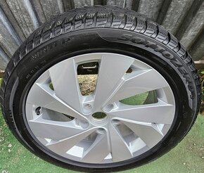 Originálna zimná sada VW - 5x112 r17 + Pirelli 205/50 r17 - 17