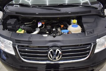 Volkswagen Multivan 2,5 TDi 7-míst,Webasto,kamera,96 kW - 17