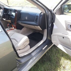 Cadillac SRX 2007, 4.6L , 4x4, LPG - 17