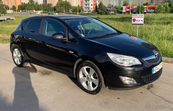 Opel Astra 1.4 Turbo 140k Enjoy - 17