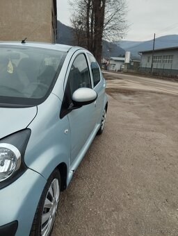 Toyota aygo 1.4 HDI - 17