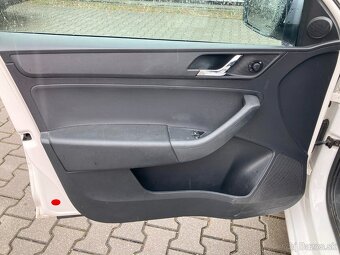 Škoda Rapid 1.6 TDI 115k Ambition M5 - 17