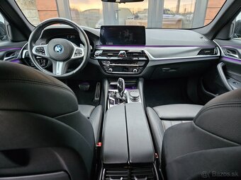 BMW 530e xDrive A/T M-Packet  LASER benzín+elektro Slovenské - 17