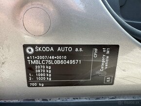 Škoda Yeti 2.0 TDi 81kw 4x4 Elegance,Navi,1. Majitel,klima - 17