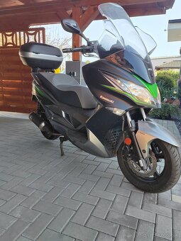 Kawasaki J 300 r, v 2017 naj 8300km - 17