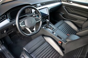 Volkswagen Passat Variant 2.0 TDI EVO Business DSG - 17