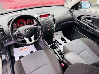 Kia Ceed 1.6Crdi facelift stresne okno - 17