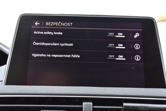 Peugeot 3008 1.6 Puretech BENZÍN_AUTOMAT GT_LINE 2020 - 17