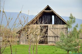 Rezervované. Veľký, ale útulný rodinný dom, Tibava 2423 m2 - 17