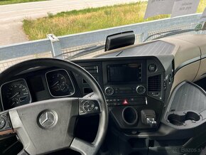 Mercedes Actros - 17