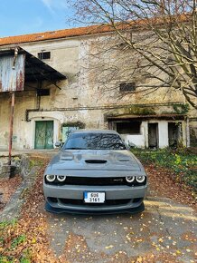 Dodge Challenger Hellcat Hemi SRT 717hp - 17