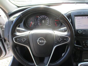 OPEL INSIGNIA 2,0CDTI Sports Tourer LED GPS 2015 - 17