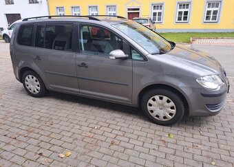 Volkswagen Touran 1,9 TDI nafta manuál 66 kw - 17