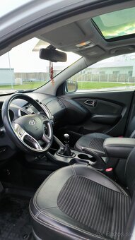 Hyundai ix35 2.0 CRDi 4x4 Kupene na Slovensku - 17