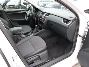 Škoda Octavia Combi 2.0 TDI Style DSG 110kW  - 17