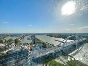 RentHub I EUROVEA TOWER I Krásny moderne zariadený 2-izb. by - 17