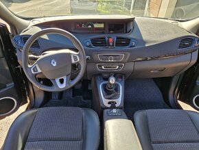 Renault Scenic - 17