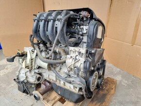 Peugeot 207 motor 1,4 benzin 65KW - 17