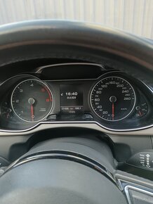 Audi A4 B8 2.0TDi S-Line 130kw - 17