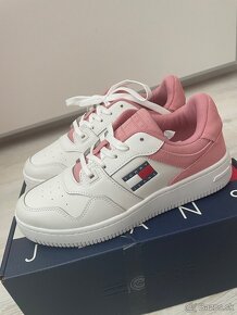 Tommy Hilfiger tenisky NOVÉ - 17