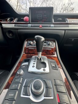 Audi A8 d3 4.2 tdi quattro - 17