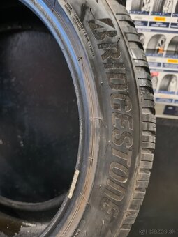 255/45 R20 Michelin-Bridgestone zimne pneumatiky 2+2 - 17