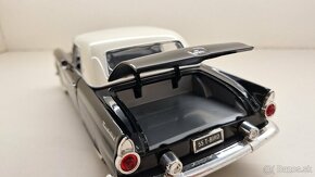 CHEVROLET THUNDERBIRD 1:18 - 17