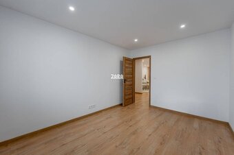 NADŠTANDARD 3 izb. byt Kalinovska, 71 m2, loggia.ZARIADENÝ - 17