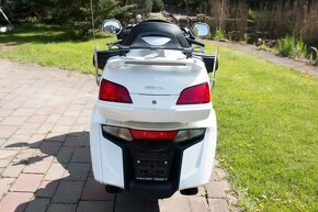 Honda Goldwing GL1800 - 17