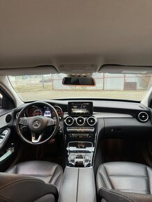 Mercedes c220d AMGLine 4matic 7gTronic - 17