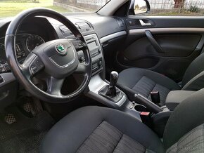 Škoda Octavia 2 Combi 1.6Tdi Facelift - 17