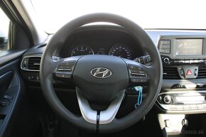 HYUNDAI i30 Classic 1,4 MPi 73 kW - 17