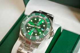 Hodinky Submariner . - 17