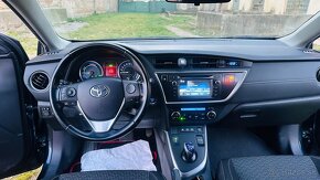 Toyota Auris 1.8 I VVT -i Hybrid AT - 17