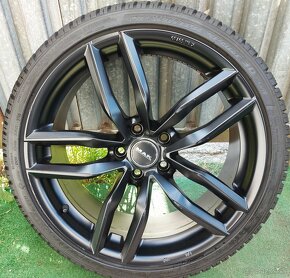 Atraktívna zimná sada MAK 5x112 r19 + DUNLOP 235/35 r19 - 17