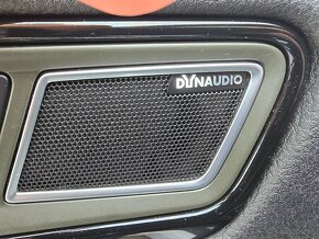 Volkswagen Touareg 3.0 TDi V6 4x4 - AT-8 - DYNAUDIO (040897) - 17