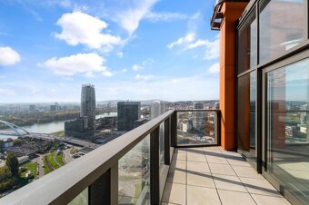 PREDAJ- PENTHOUSE Klingerka s panoramatickým výhľadom - 17