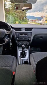 Škoda Octavia 1.6 TDI Business SK - 17