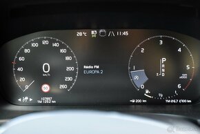 Volvo S90 D4 2.0L Momentum Pro A/T SR 2020 DPH - 17