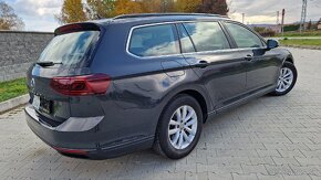 Passat Bussines 2.0tdi Virtual IQlight IQdrive aj úver - 17