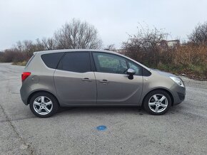 Opel Meriva 1.4 benzín - 17