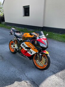 Prodám motocykl Honda CBR1000RR Repsol - 17